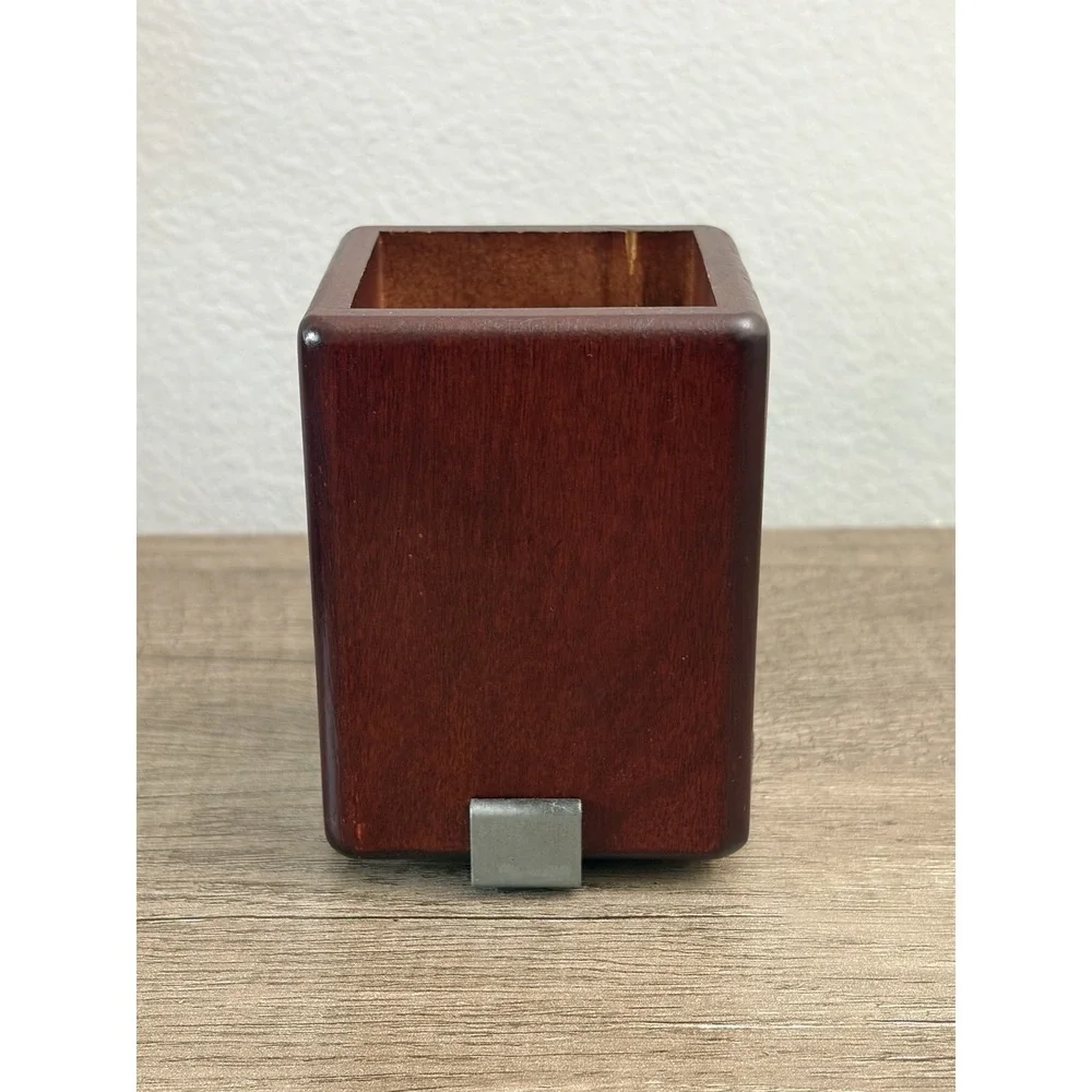 Desktop Wooden Golf Theme Pen Pencil Holder 4